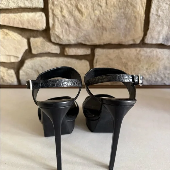 Black Croc-Embossed Leather Women's Sandals - Picture 6 of 12